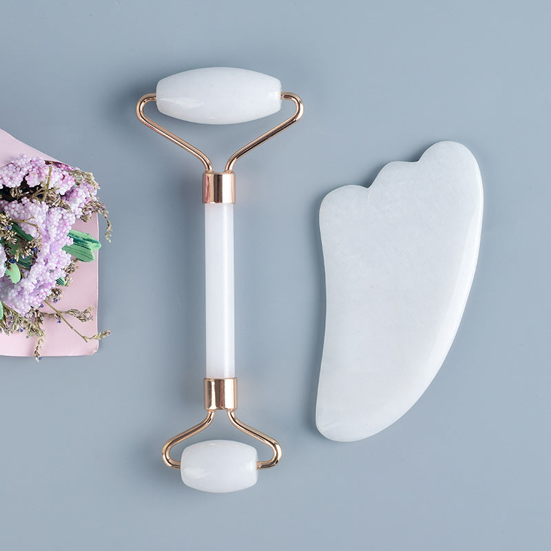 Gua Sha Benefits — What It Does, How to Do It, and Why It Works